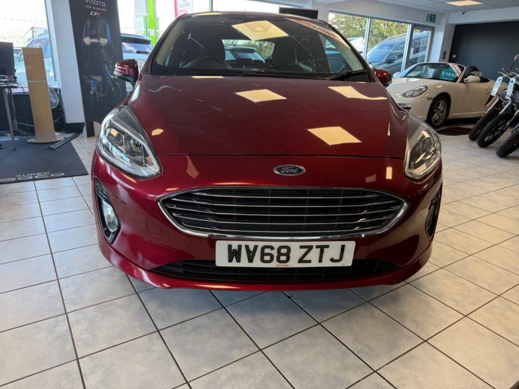 Used Ford Fiesta 2018 for sale - 76092349: Photo 2