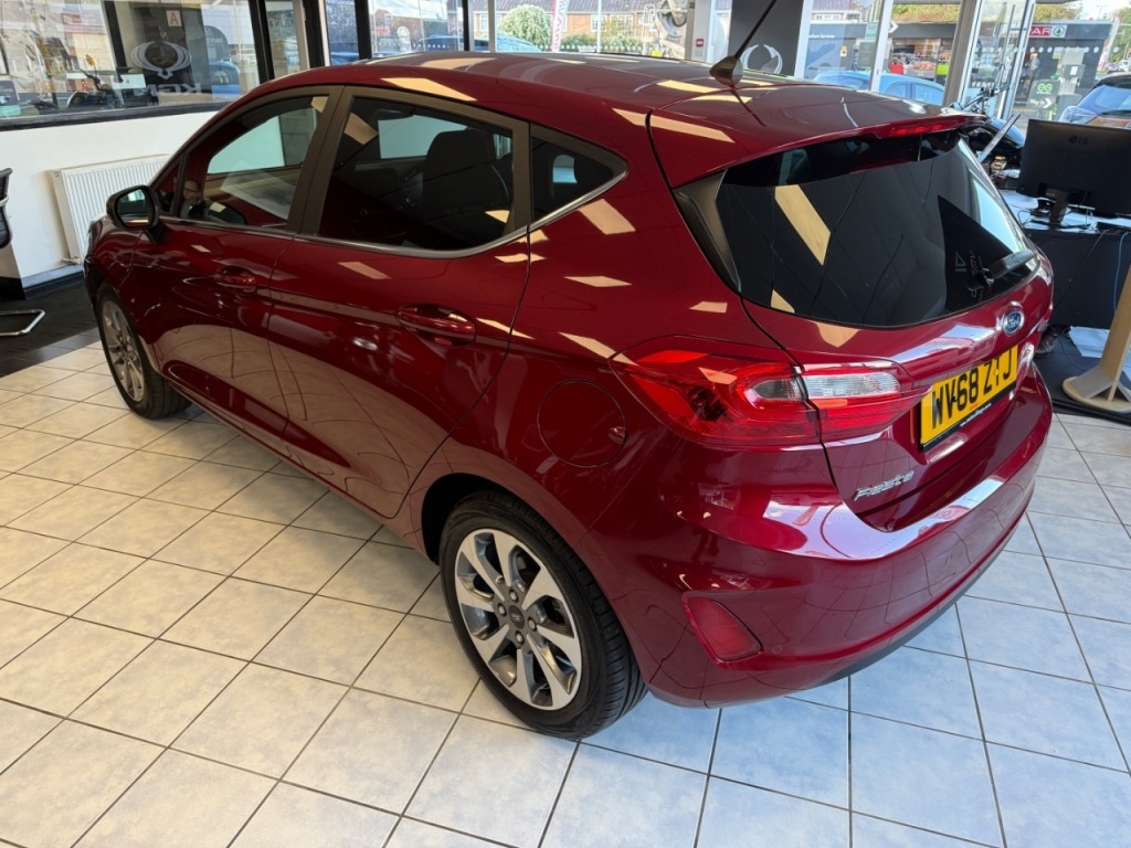 Used Ford Fiesta 2018 for sale - 76092349: Photo 6