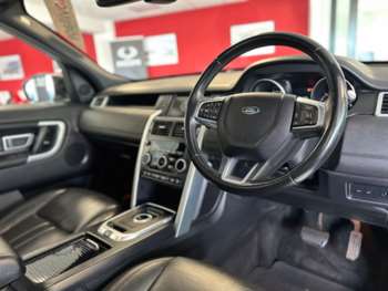Used Land Rover Discovery Sport 2018 for sale - 74915688: Photo