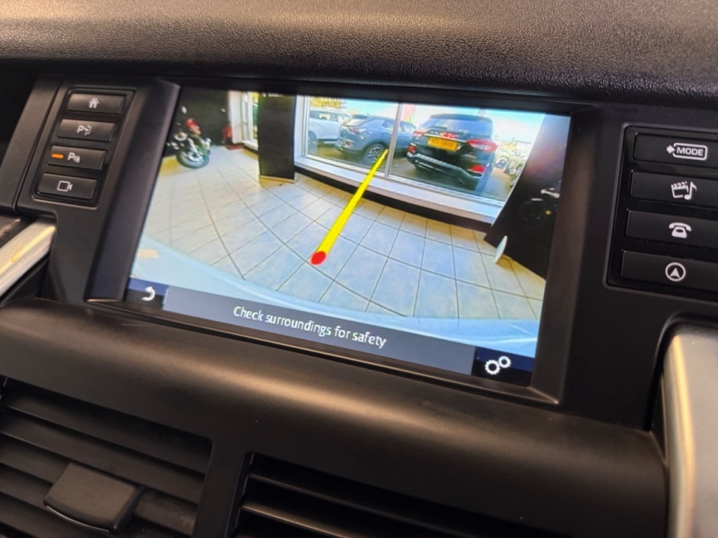 Used Land Rover Discovery Sport 2018 for sale - 76355938: Photo 21