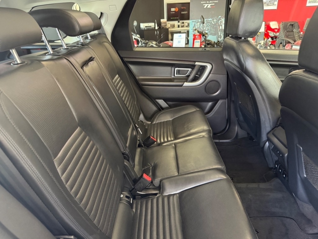Used Land Rover Discovery Sport 2018 for sale - 76355938: Photo 25
