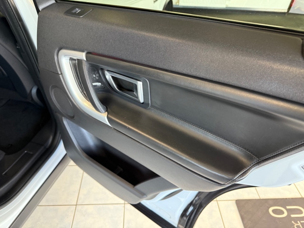 Used Land Rover Discovery Sport 2018 for sale - 76355938: Photo 26