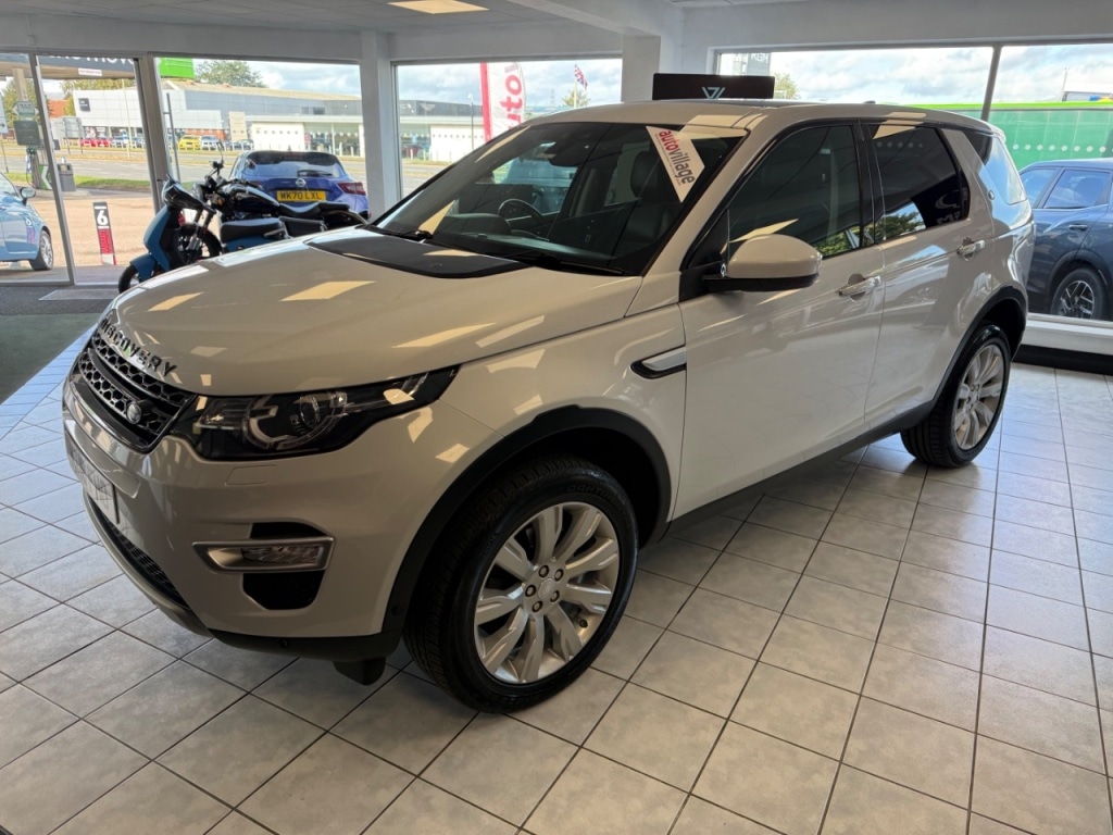 Used Land Rover Discovery Sport 2018 for sale - 76355938: Photo 4