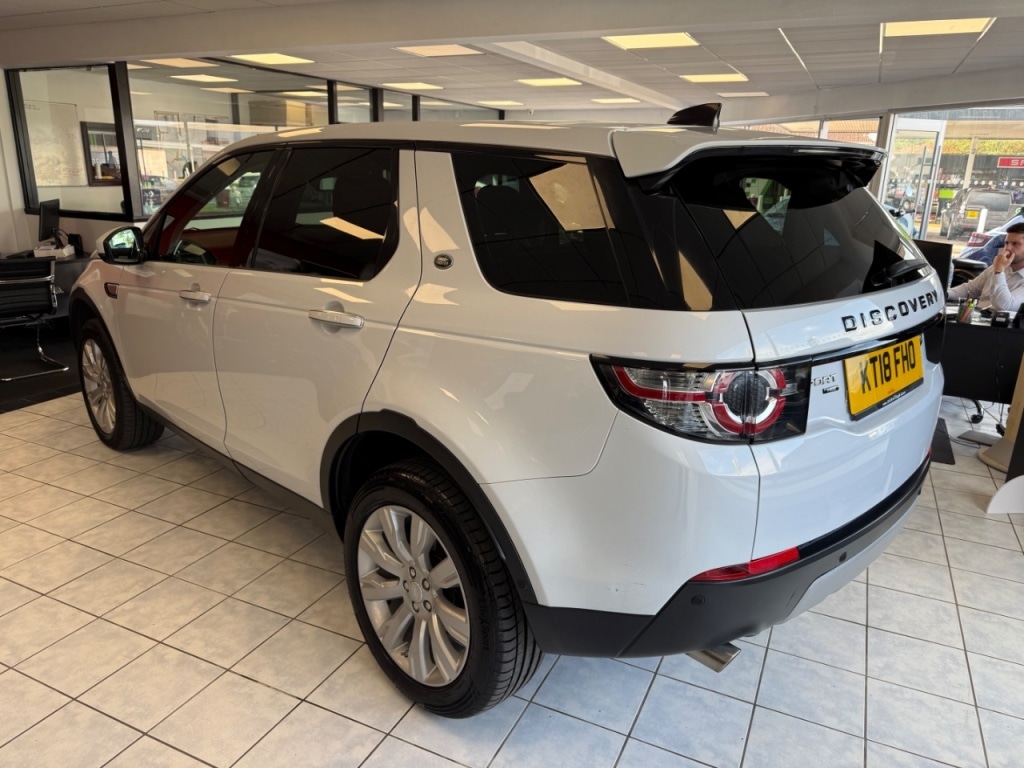 Used Land Rover Discovery Sport 2018 for sale - 76355938: Photo 6