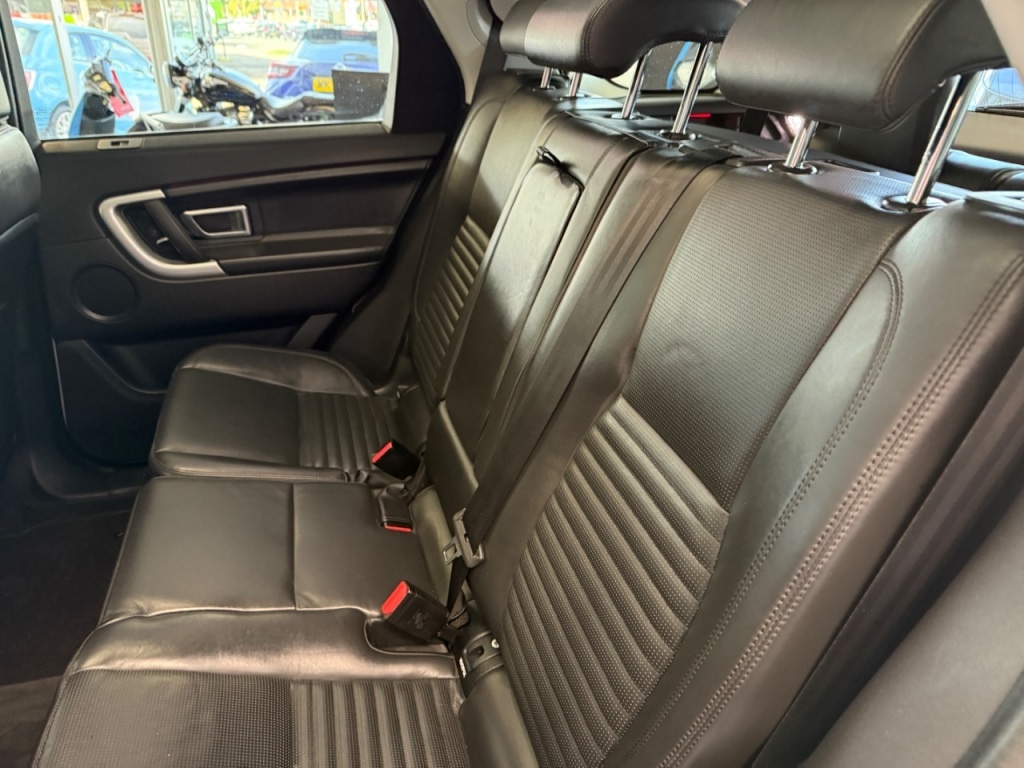 Used Land Rover Discovery Sport 2018 for sale - 76355938: Photo 9