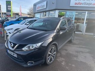 Used Nissan Qashqai 2015 for sale - 76934810: Photo 2