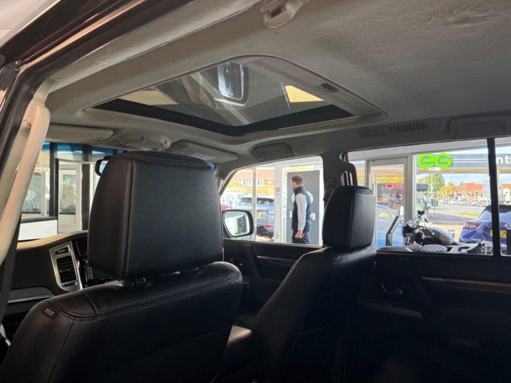 Used Mitsubishi Shogun 2016 for sale - 76016814: Photo 13