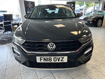 Used Volkswagen T-Roc 2018 for sale - 75346665: Photo