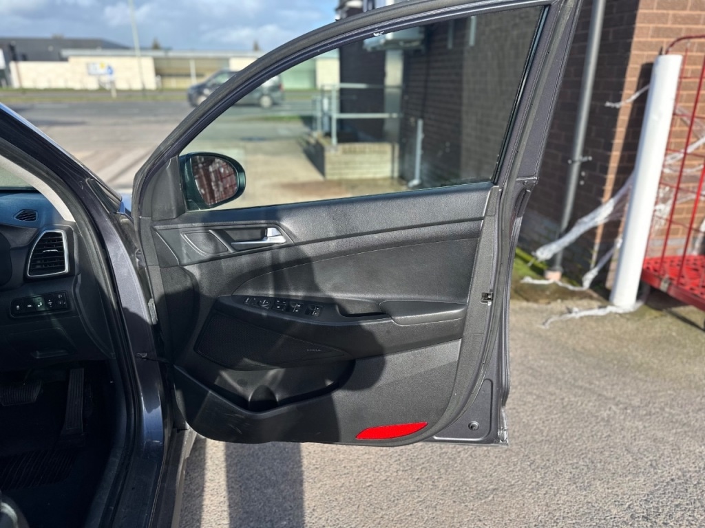 Used Hyundai TUCSON 2019 for sale - 77520143: Photo 9