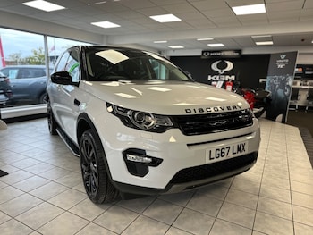 Used Land Rover Discovery Sport 2017 for sale - 76064042: Photo