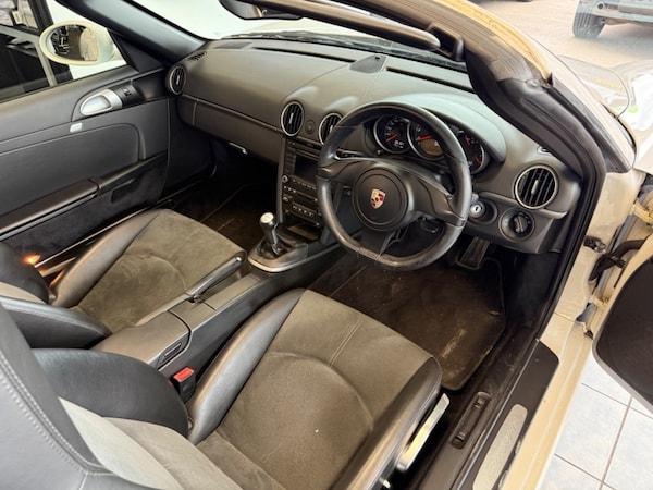 Used Porsche Boxster 2010 for sale - 76178269: Photo 13