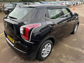 Used Ssangyong Tivoli 2022 for sale - 77896182: Photo