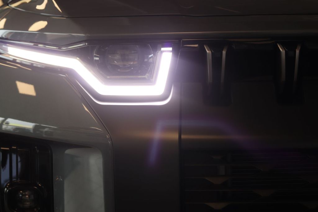 Vehicle 48