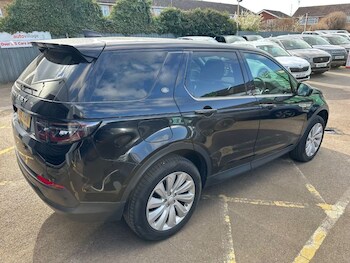 Used Land Rover Discovery Sport 2019 for sale - 77836211: Photo