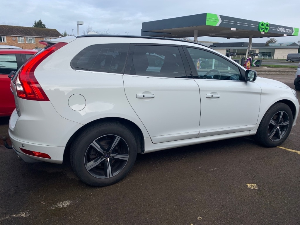 Used Volvo XC60 2016 for sale - 77896183: Photo 5