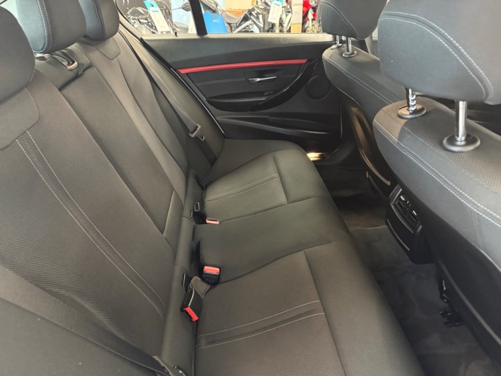 Used BMW 3 Series 2016 for sale - 77117998: Photo 28