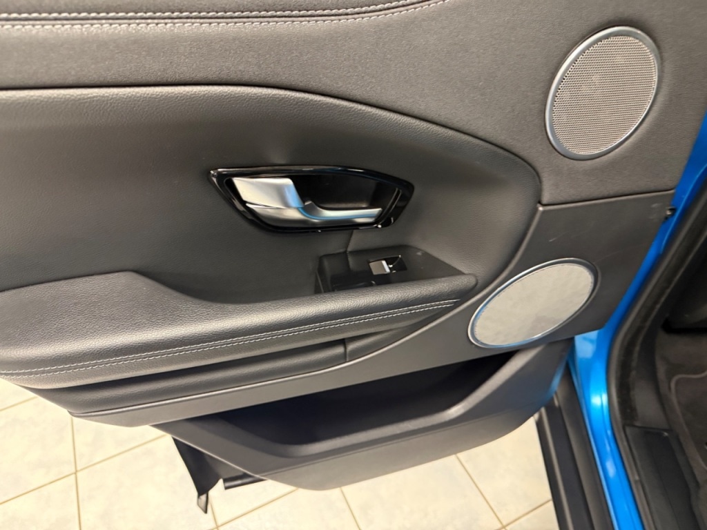 Used Land Rover Range Rover Evoque 2017 for sale - 76598819: Photo 13