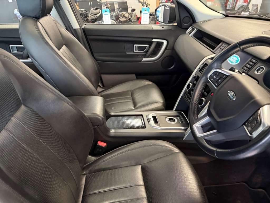 Used Land Rover Discovery Sport 2015 for sale - 76355953: Photo 18