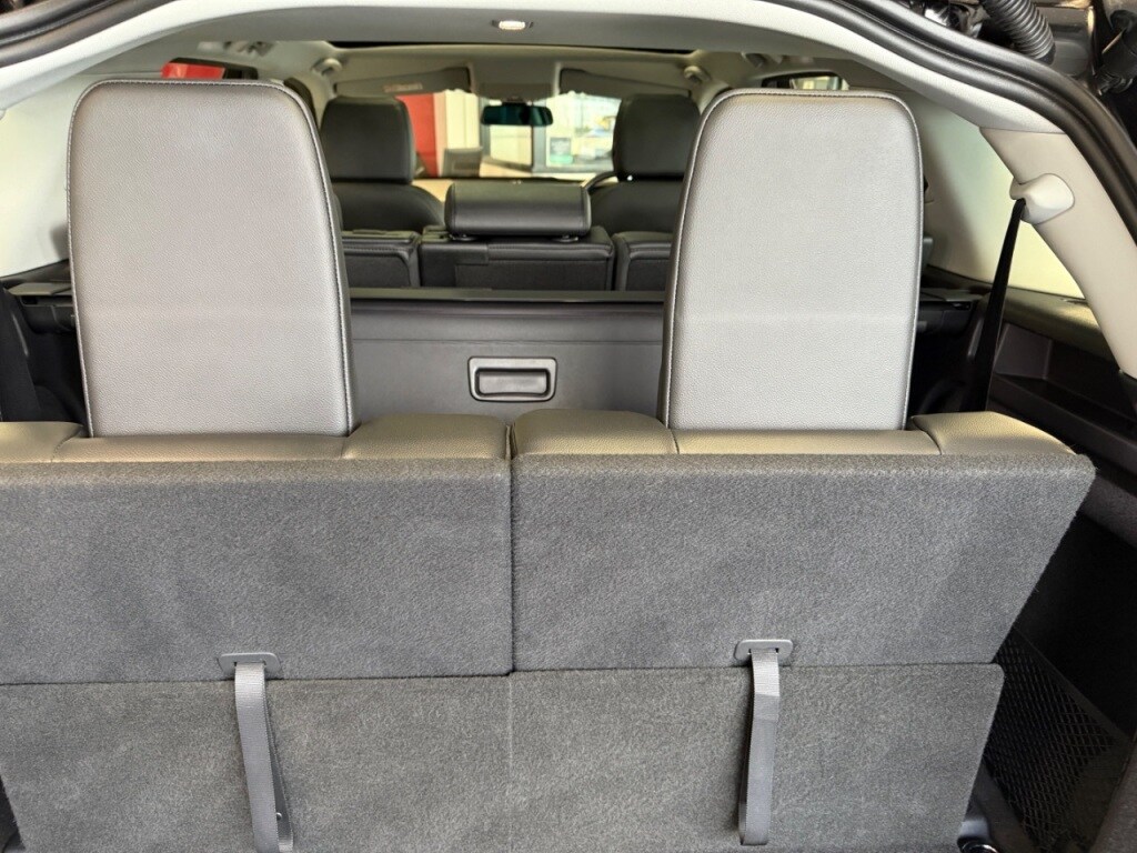 Used Land Rover Discovery Sport 2015 for sale - 76355953: Photo 31