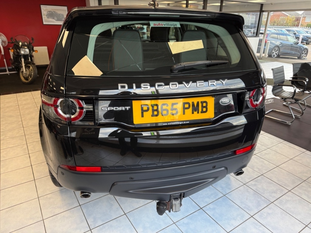 Used Land Rover Discovery Sport 2015 for sale - 76355953: Photo 32