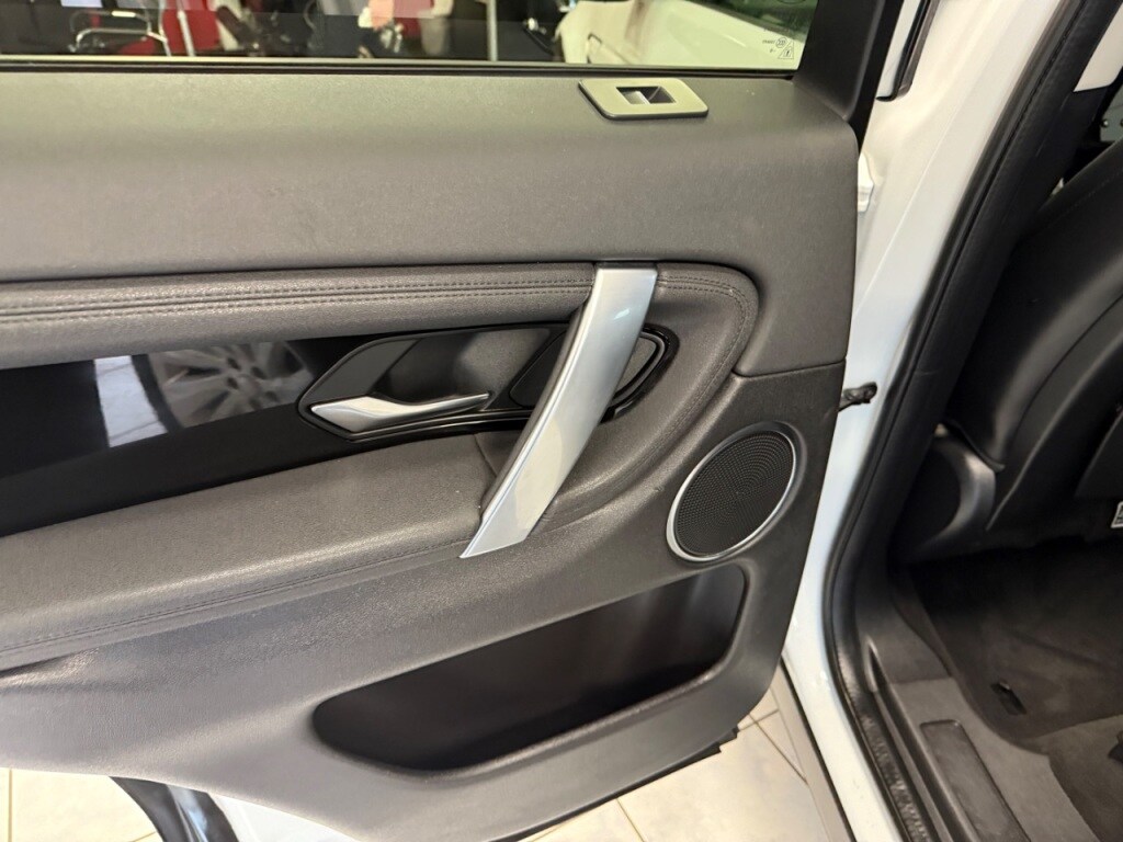 Used Land Rover Discovery Sport 2019 for sale - 77195598: Photo 17