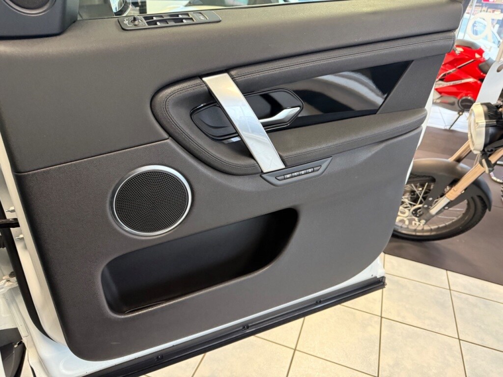 Used Land Rover Discovery Sport 2019 for sale - 77195598: Photo 22