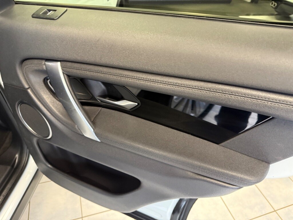 Used Land Rover Discovery Sport 2019 for sale - 77195598: Photo 28