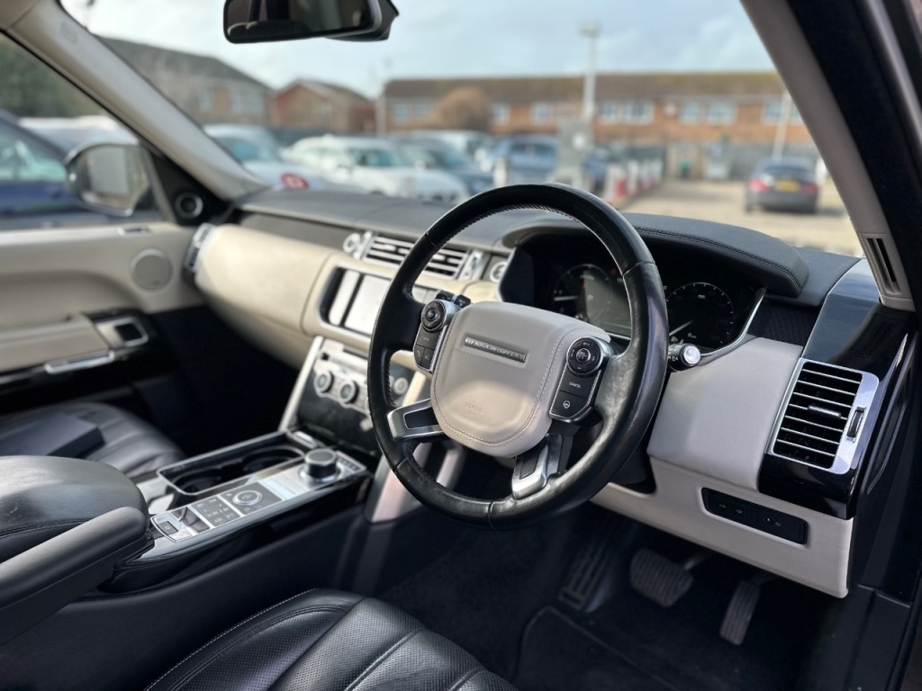Used Land Rover Range Rover 2016 for sale - 77382168: Photo 10