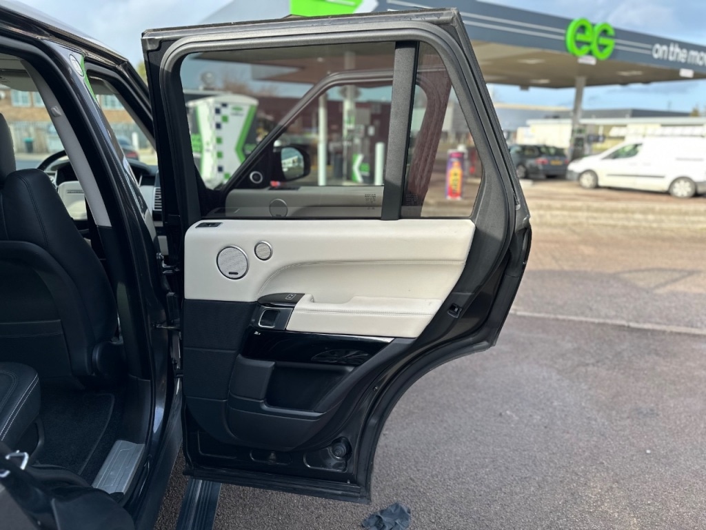 Used Land Rover Range Rover 2016 for sale - 77382168: Photo 14