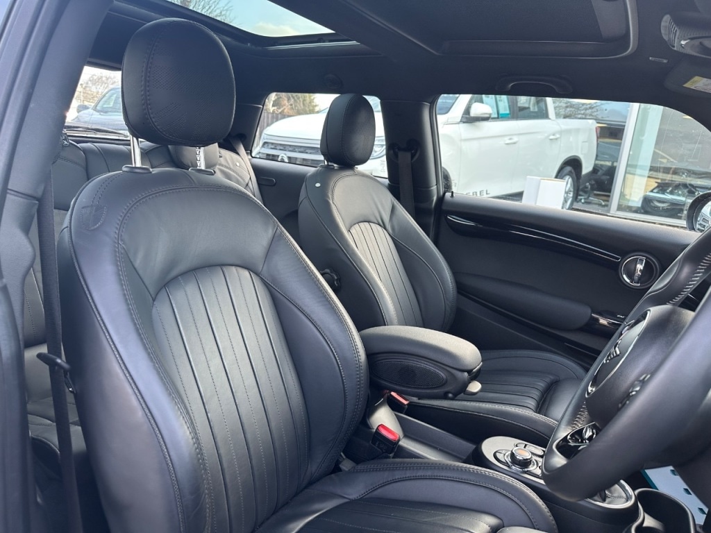 Used MINI Hatch 2020 for sale - 77382160: Photo 10