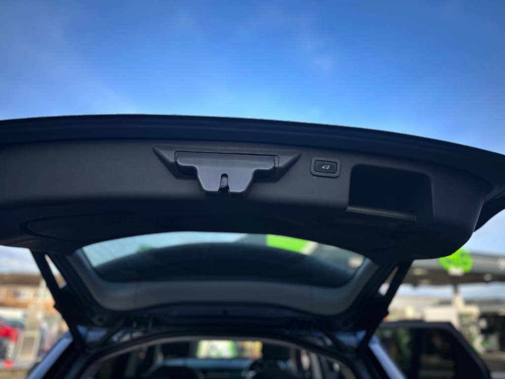 Used Land Rover Discovery Sport 2018 for sale - 77107077: Photo 16