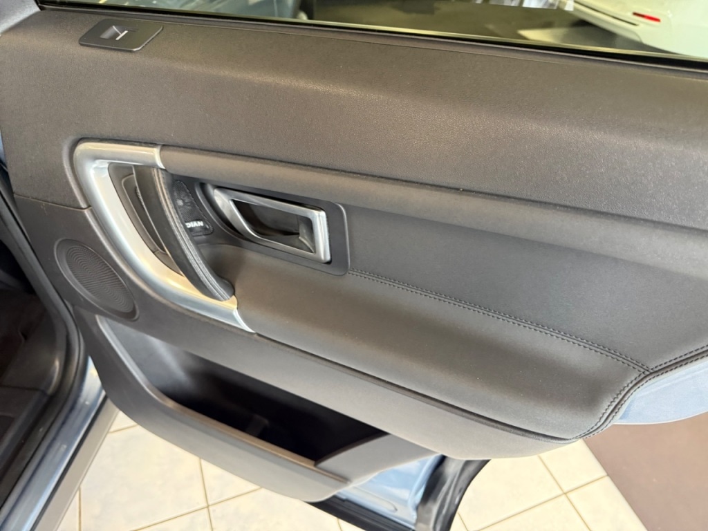 Used Land Rover Discovery Sport 2018 for sale - 77107077: Photo 31