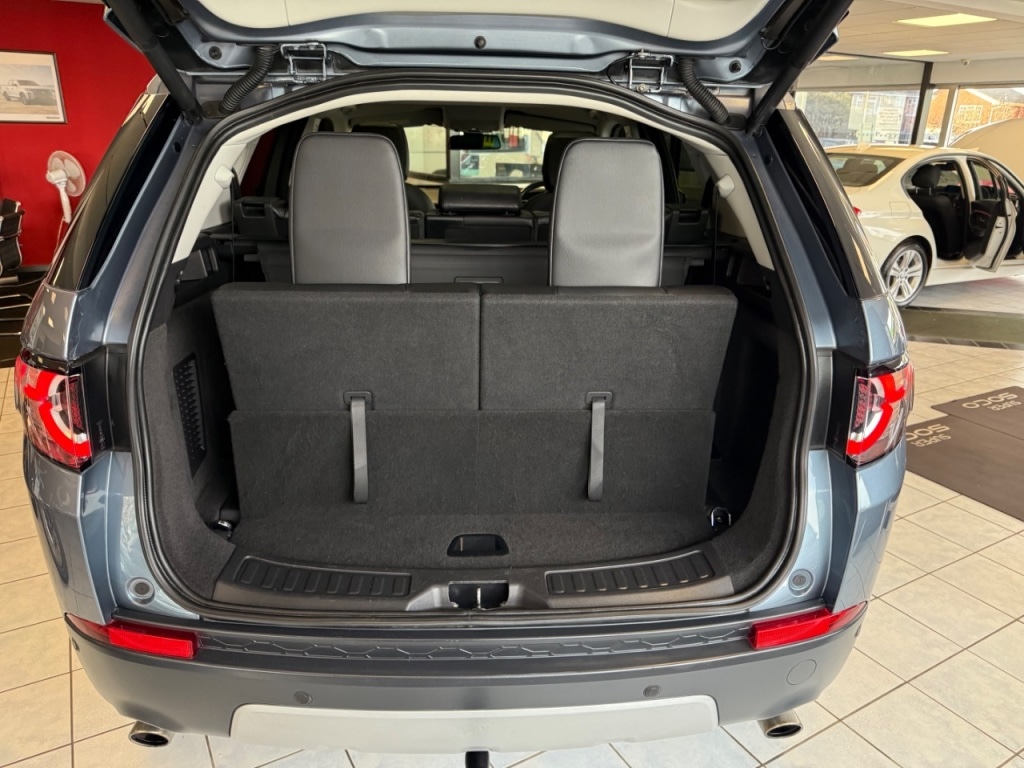 Used Land Rover Discovery Sport 2018 for sale - 77107077: Photo 32