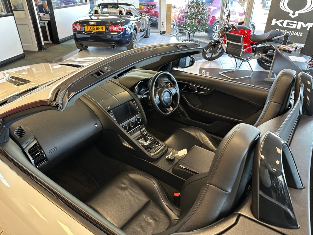 Used Jaguar F-Type 2014 for sale - 77245364: Photo 45