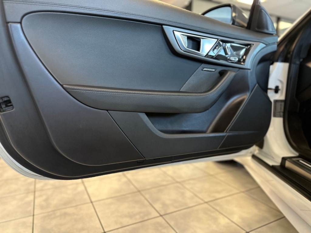 Used Jaguar F-Type 2014 for sale - 77245364: Photo 65