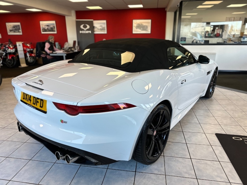 Used Jaguar F-Type 2014 for sale - 77245364: Photo 7