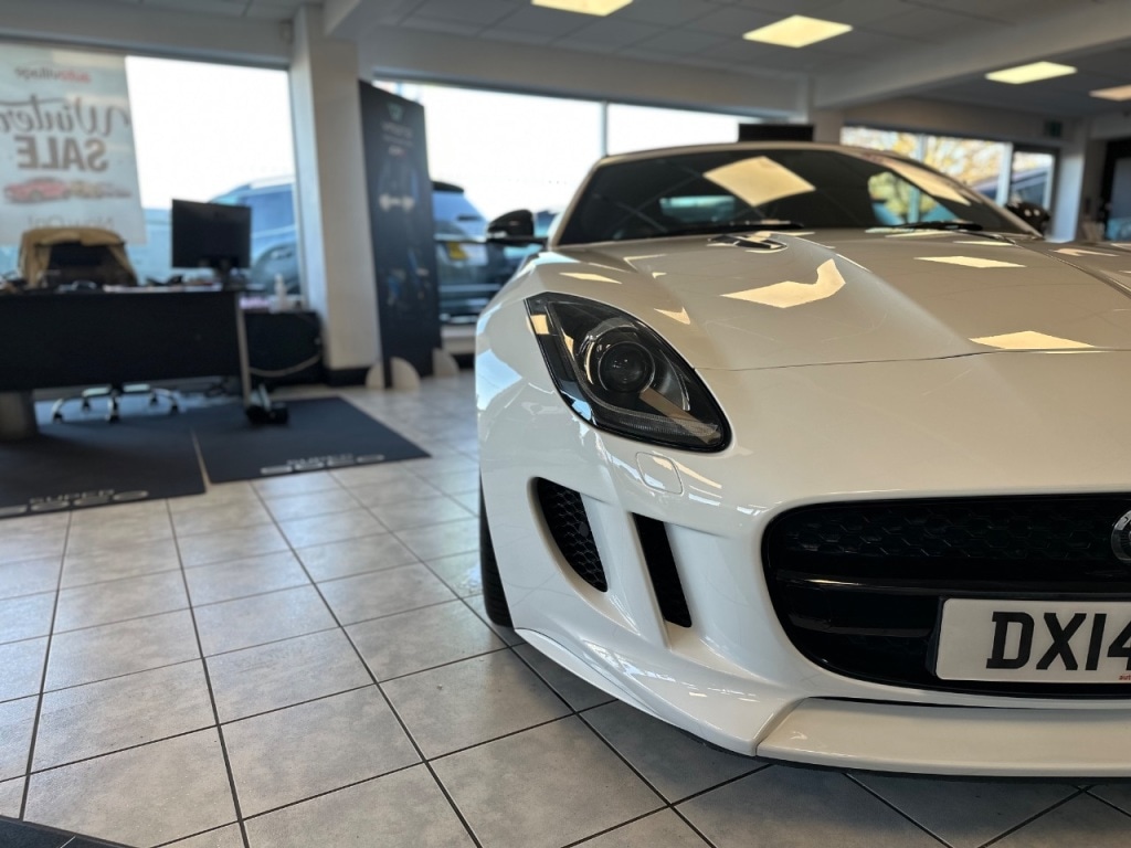 Used Jaguar F-Type 2014 for sale - 77245364: Photo 9