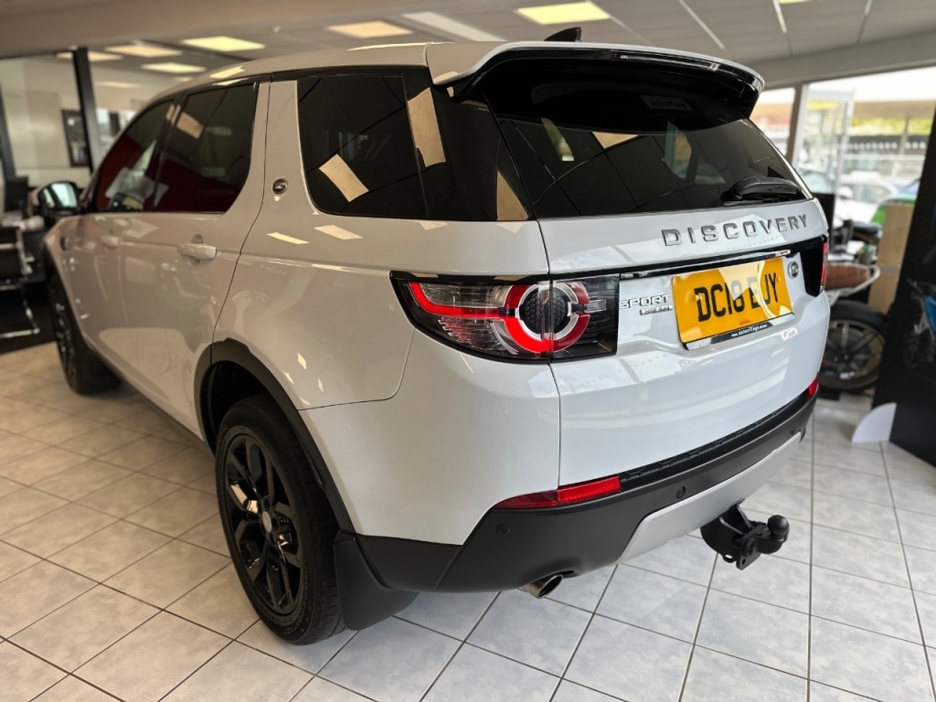 Used Land Rover Discovery Sport 2018 for sale - 77417309: Photo 6