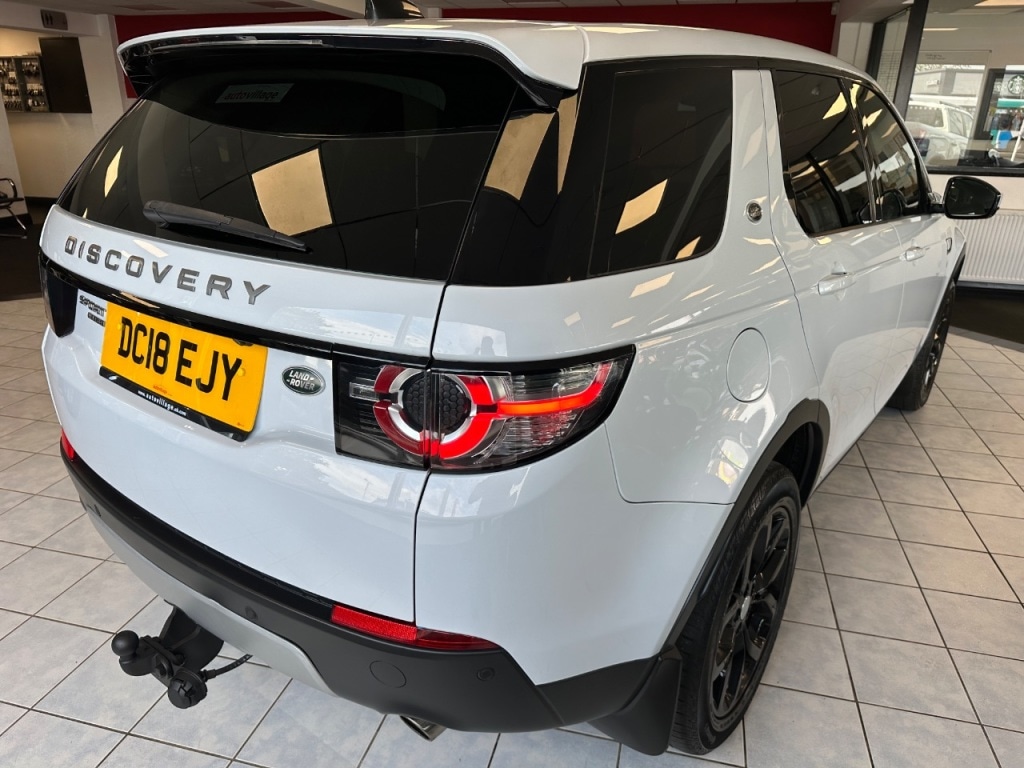 Used Land Rover Discovery Sport 2018 for sale - 77417309: Photo 8