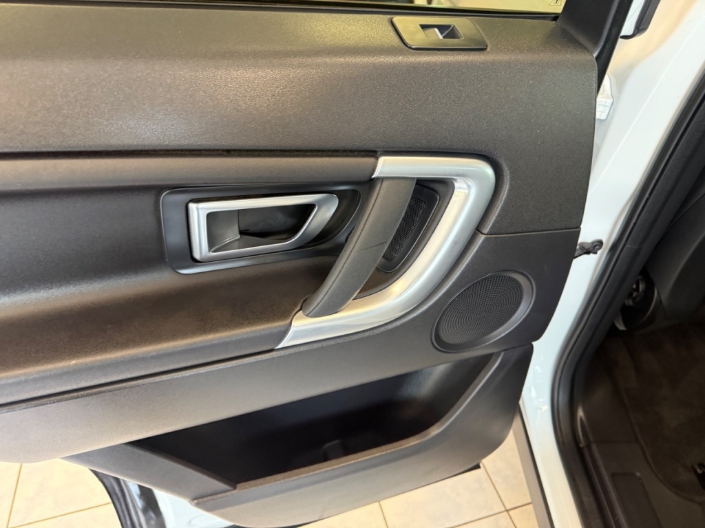 Used Land Rover Discovery Sport 2018 for sale - 78167813: Photo 11