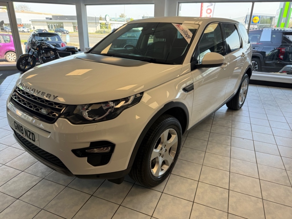 Used Land Rover Discovery Sport 2018 for sale - 78167813: Photo 2