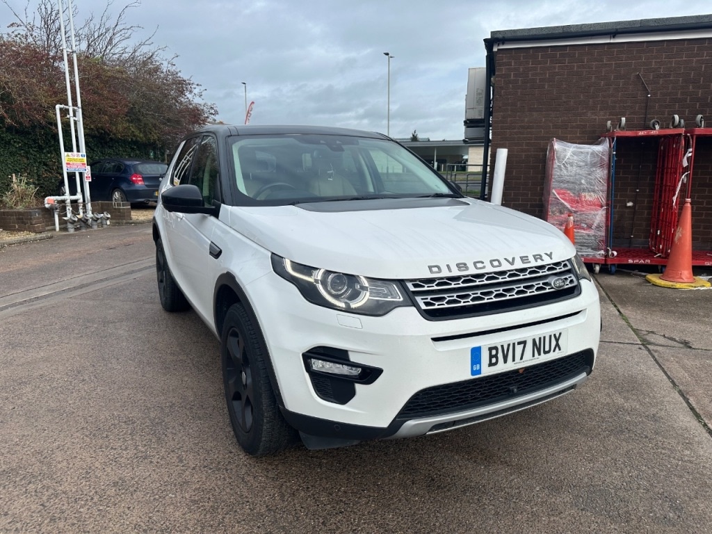 Used Land Rover Discovery Sport 2017 for sale - 76535069: Photo 1