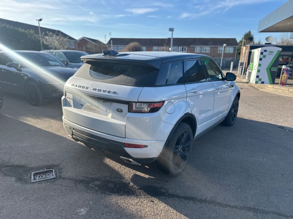 Used Land Rover Range Rover Evoque 2018 for sale - 77666104: Photo 3
