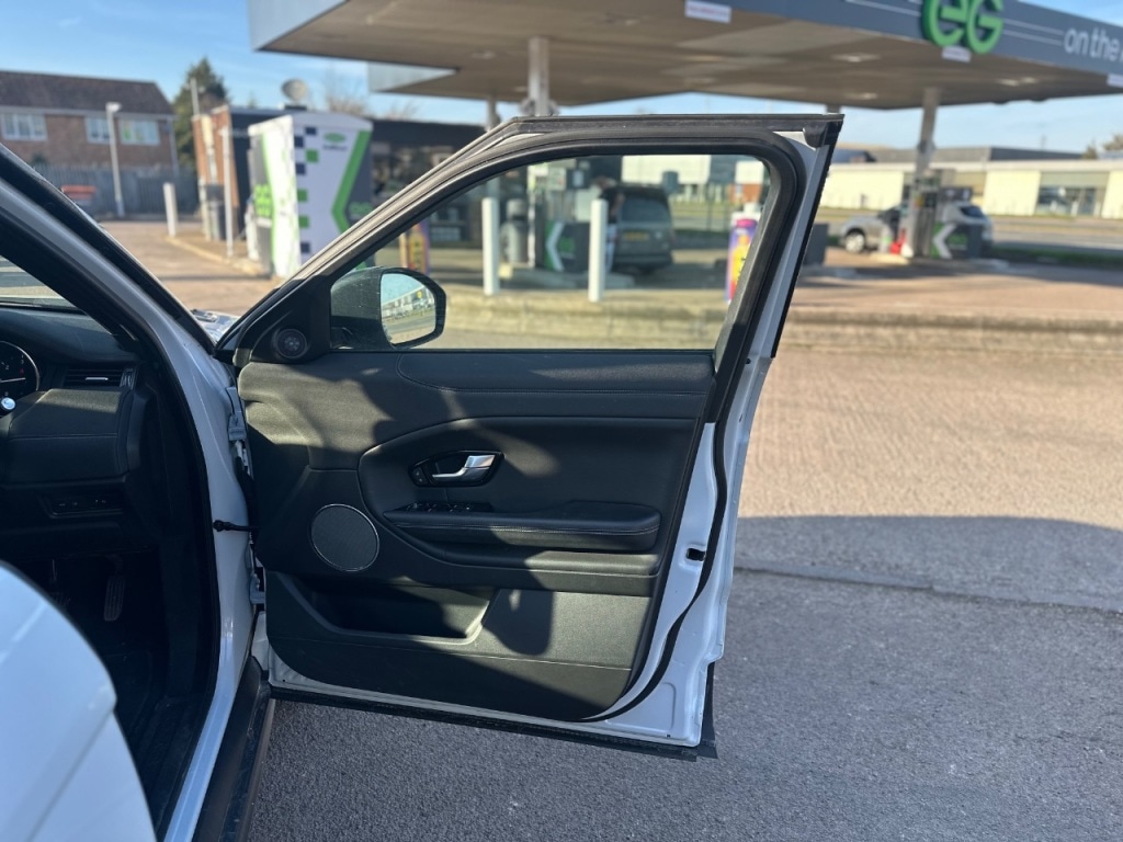 Used Land Rover Range Rover Evoque 2018 for sale - 77666104: Photo 9