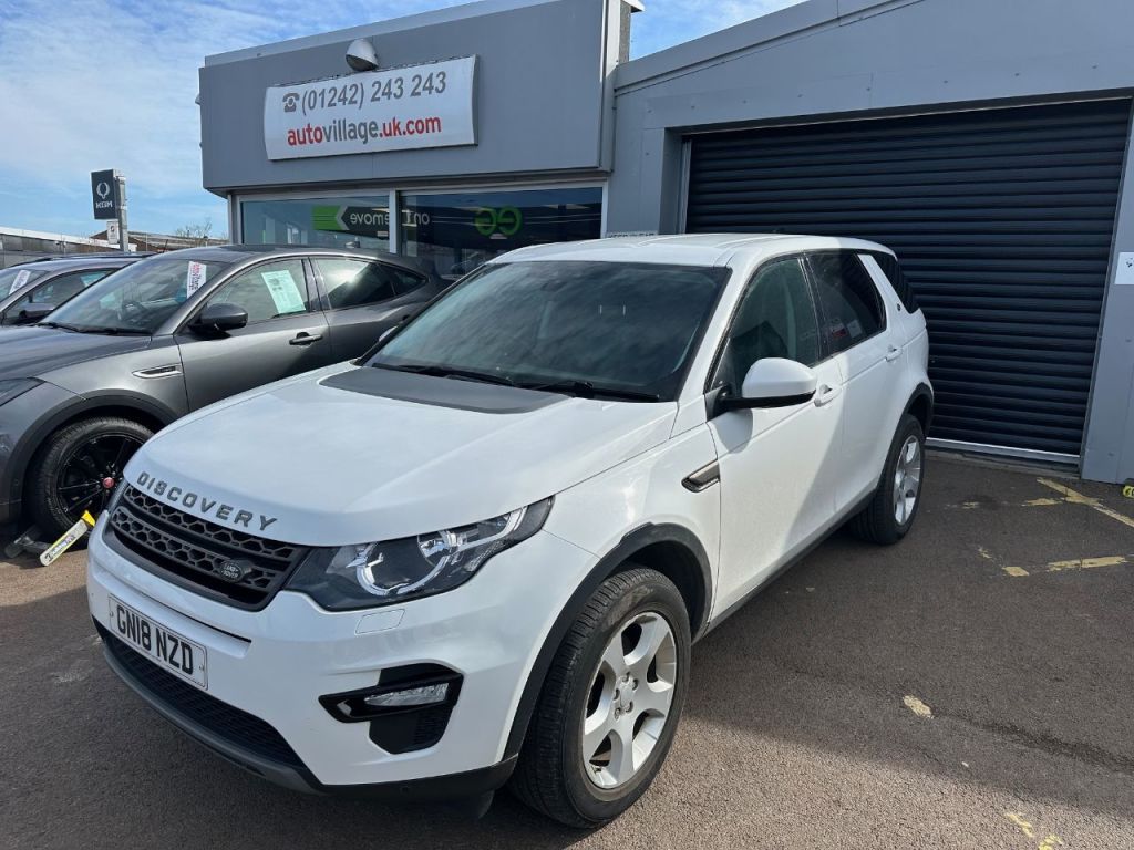 Used Land Rover Discovery Sport 2018 for sale - 77919232: Photo 2