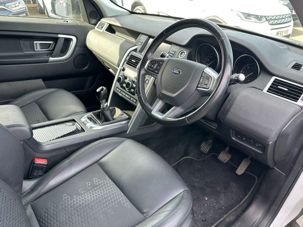 Used Land Rover Discovery Sport 2018 for sale - 77919232: Photo 6