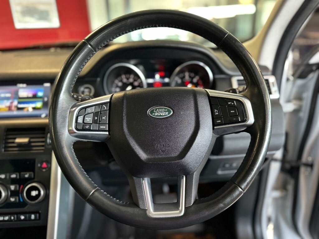 Used Land Rover Discovery Sport 2018 for sale - 76405793: Photo 12