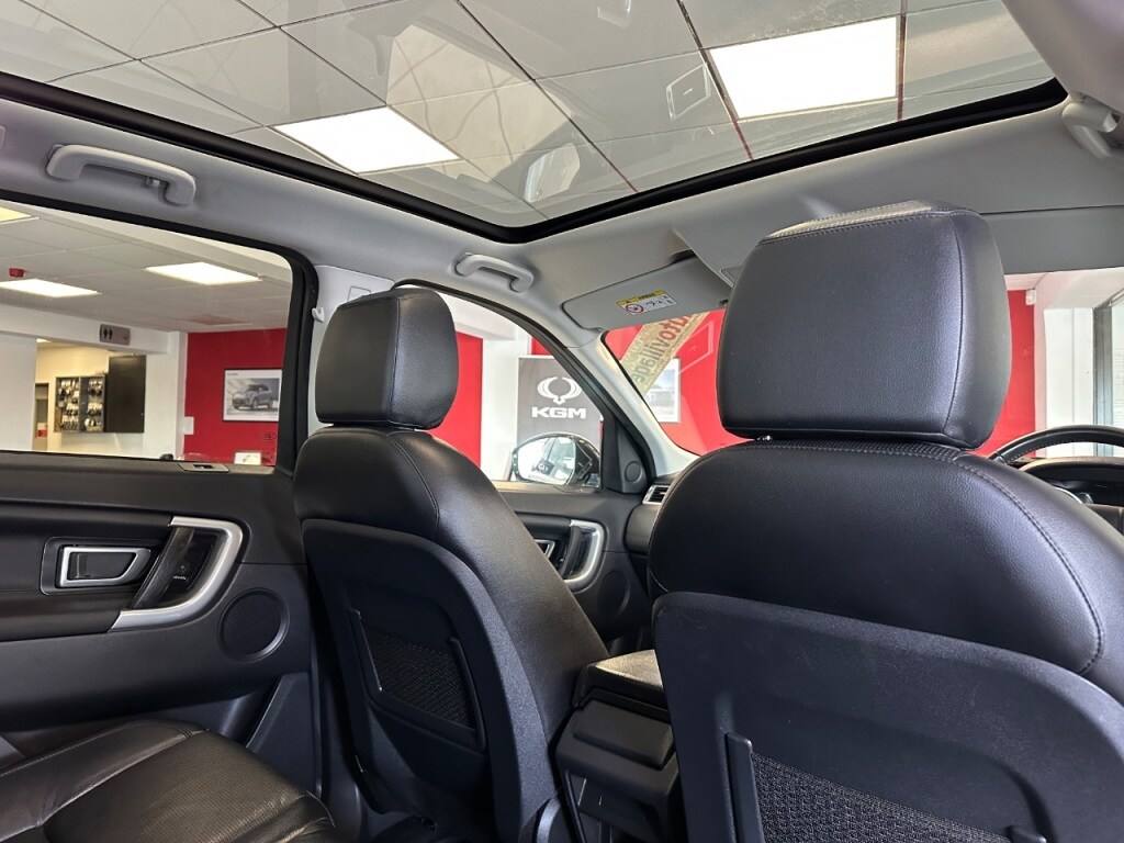 Used Land Rover Discovery Sport 2018 for sale - 76405793: Photo 16