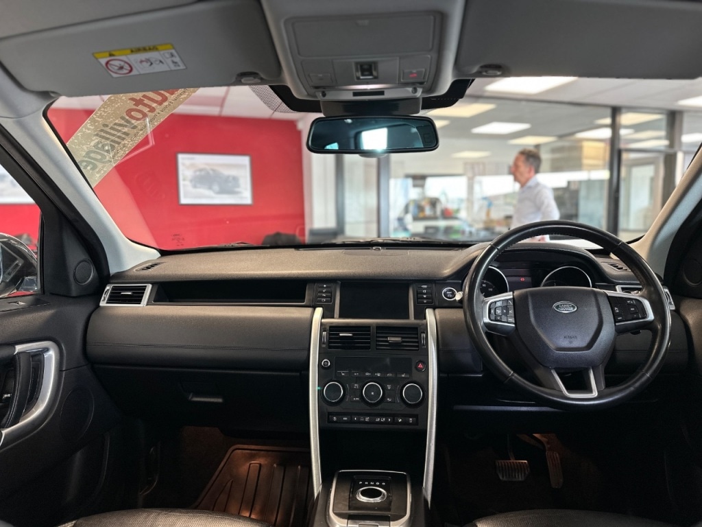 Used Land Rover Discovery Sport 2018 for sale - 76405793: Photo 17