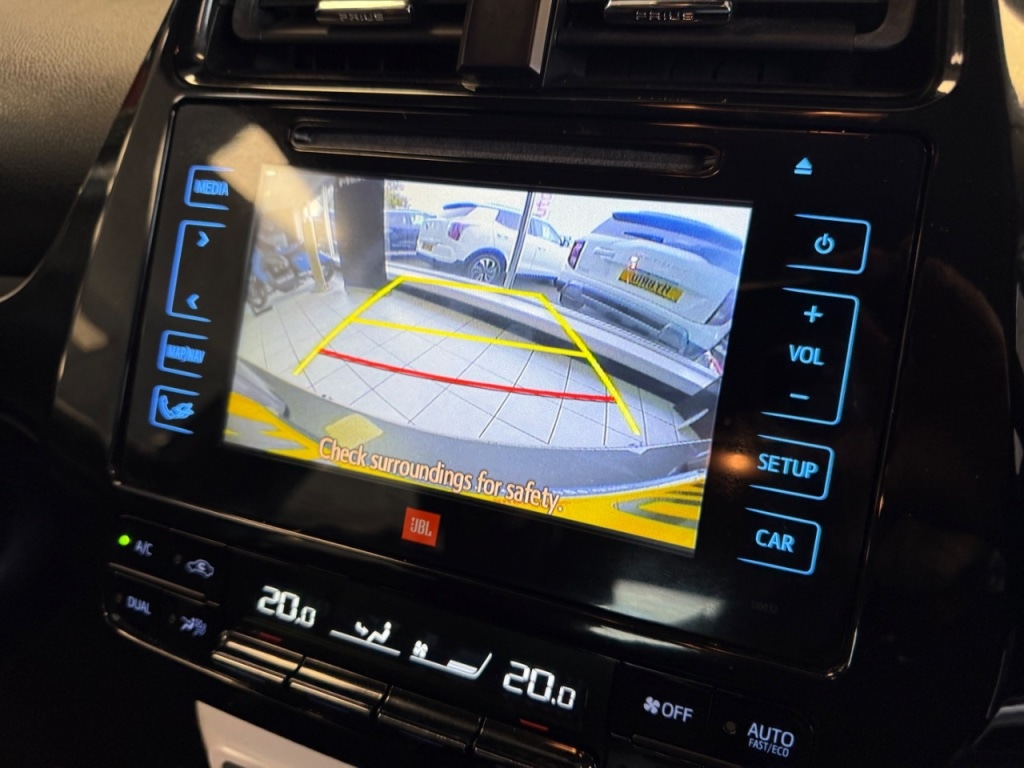 Used Toyota Prius 2017 for sale - 77056269: Photo 17